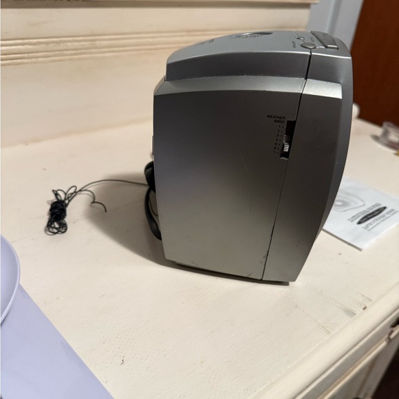 Timex Silver NOAA instant weather dual alarm clock radio - Picture 2 of 6